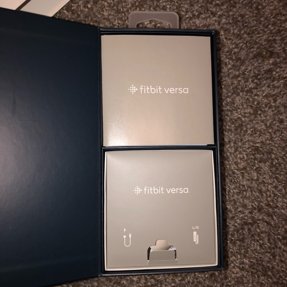 Fitbit Versa - image 6